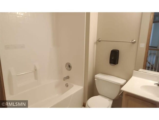 Building Photo - 5050 Holly Ln N