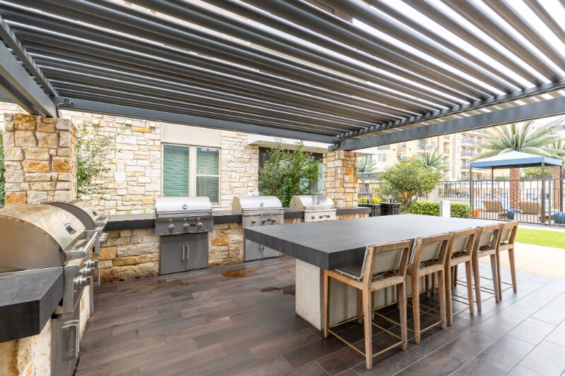 Building Photo - 3801 Vitruvian Way