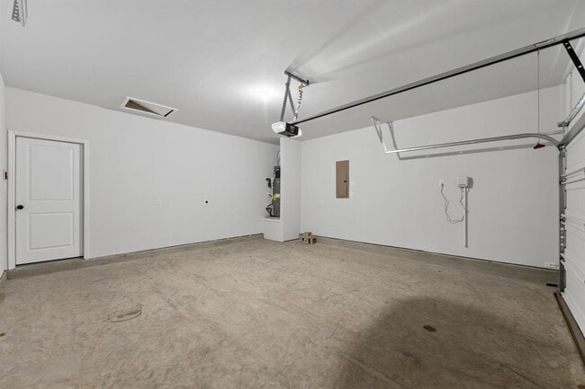 Building Photo - 12318 Liberty Vlg Dr