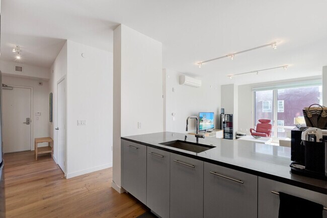 Building Photo - 11 Rose St