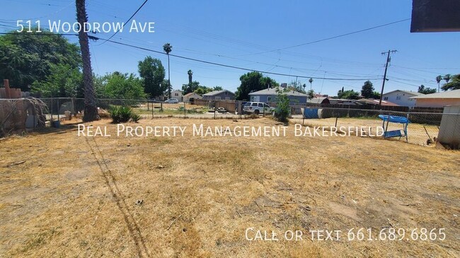 Building Photo - 511 Woodrow Ave