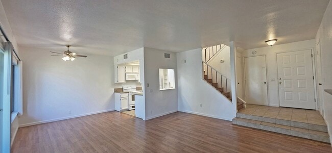 Building Photo - 7862 Hampton Ln