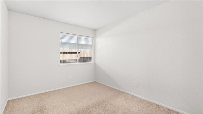 Building Photo - 6540 Shasta Creek Way