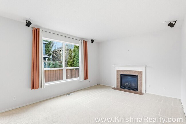 Building Photo - Beautiful 4 BD | 2.5 BA | Single-Family Home in Orenco Gardens | Charming Home in a Quiet Hillsbo...