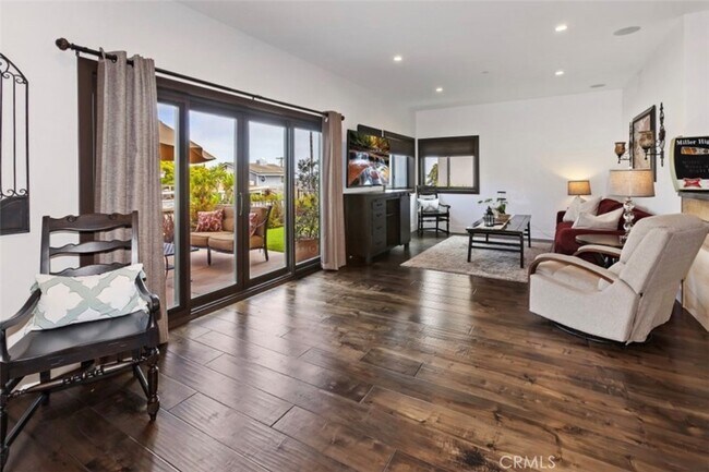 Building Photo - 33791 Colegio Dr