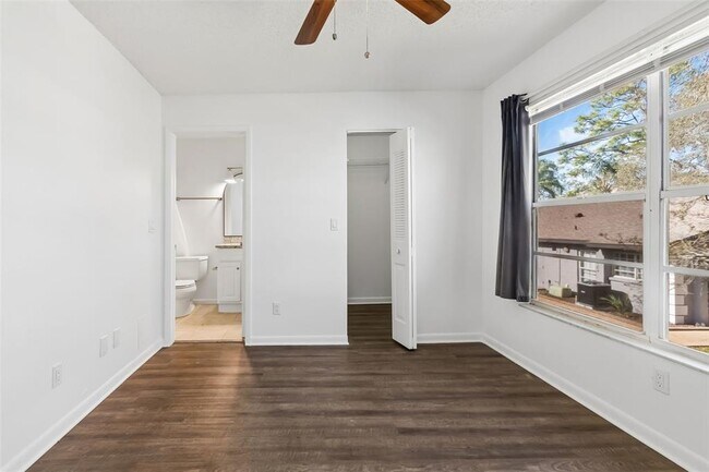 Building Photo - 5182 Sunridge Palms Dr