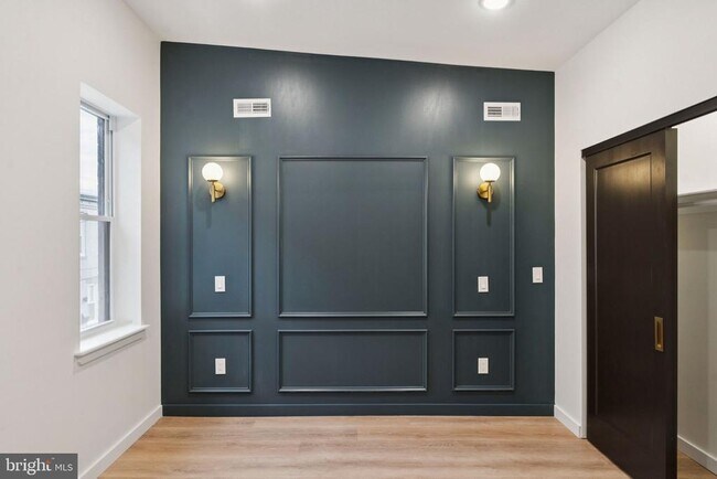 Primary Photo - 1544 S Bambrey St