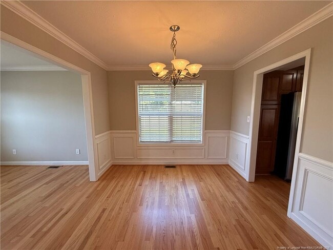 Building Photo - 32 Carteret Ct