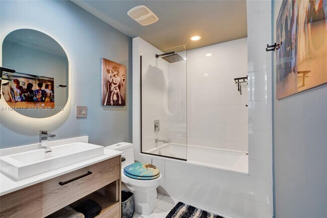 Building Photo - 1300 S Miami Ave