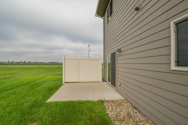 Building Photo - 8413 W 53rd St