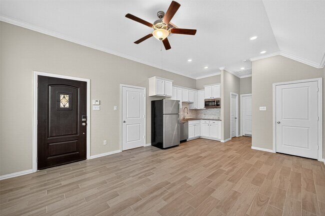 Building Photo - 20126 Matador Ridge Dr