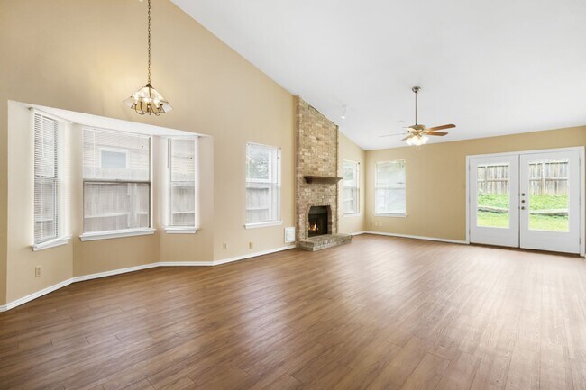 Building Photo - 8007 Forest Crossing
