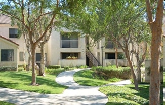 Building Photo - Whispering Fountains at Diamond Bar
