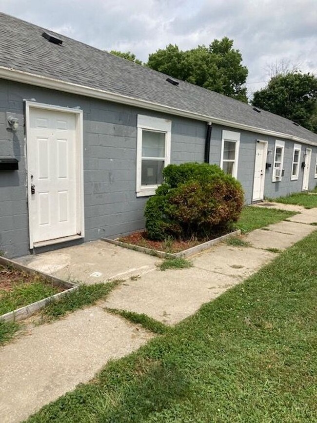 Primary Photo - Affordable, Spacious, Newly Renovated 2 BR...