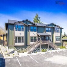 Building Photo - Charles - 300 (Olympic group - Gold)
