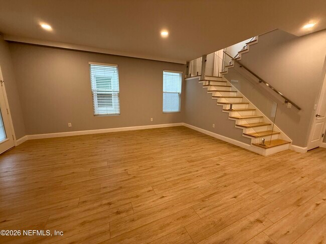 Building Photo - 14418 Ave of the Rushes