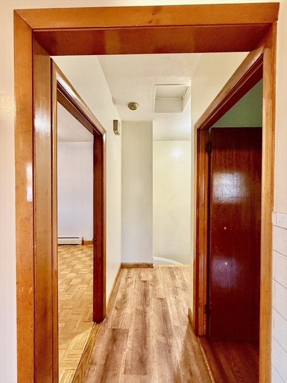 Building Photo - 182 Fenno St