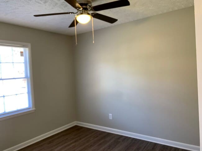 Building Photo - Lovely Updated Home in Spring Lake