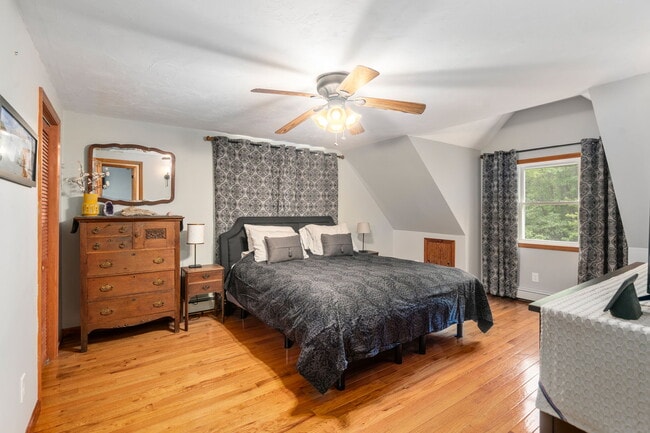 Building Photo - 59 Lincoln St