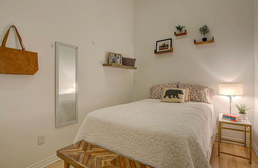2nd Bedroom - 301 Clifton Ave