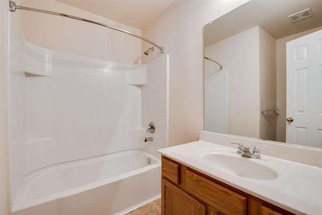 Building Photo - 12649 Harvest Grove Dr