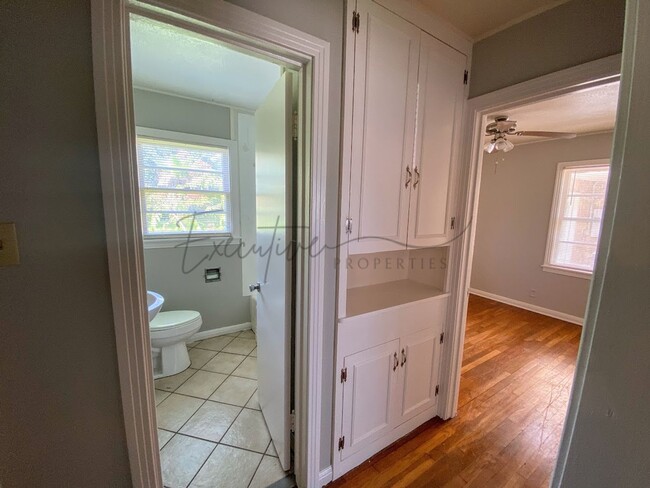 Building Photo - Affordable 3-Bedroom Home with Fenced Yard...
