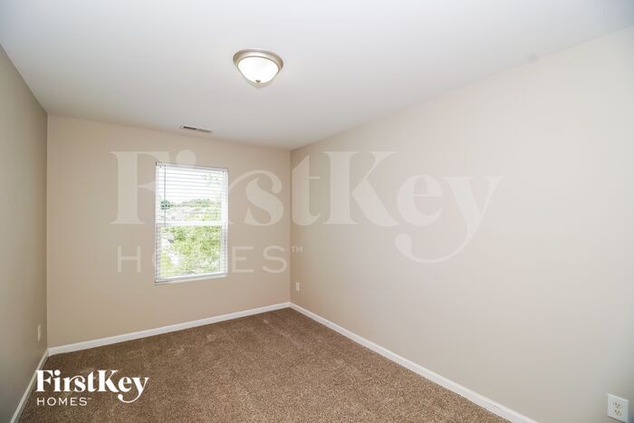 Building Photo - 11415 Rhodora Rd