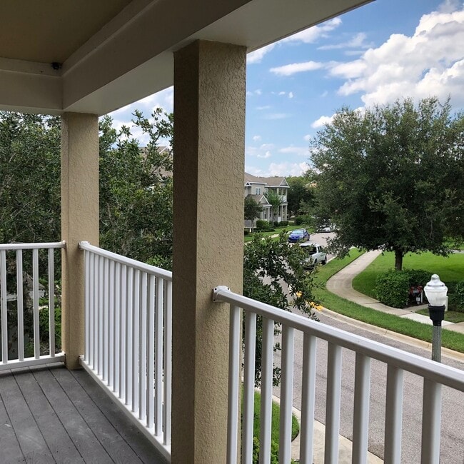 Building Photo - 10764 Garden Lily Dr