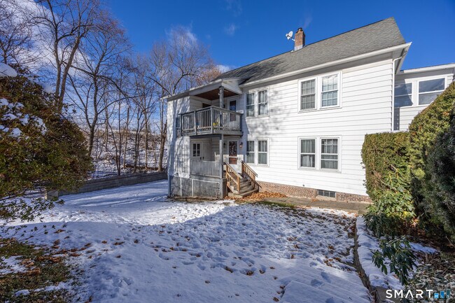 Building Photo - 120 Patterson St