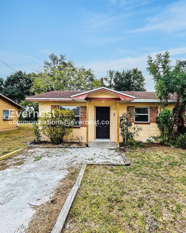 Primary Photo - 10546 106th Ave N