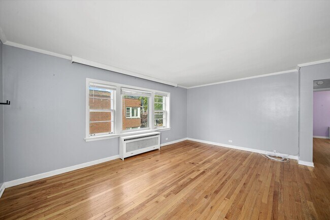 Building Photo - 1408 Central St