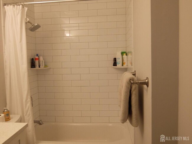 Building Photo - 5307 Ravens Crest Dr
