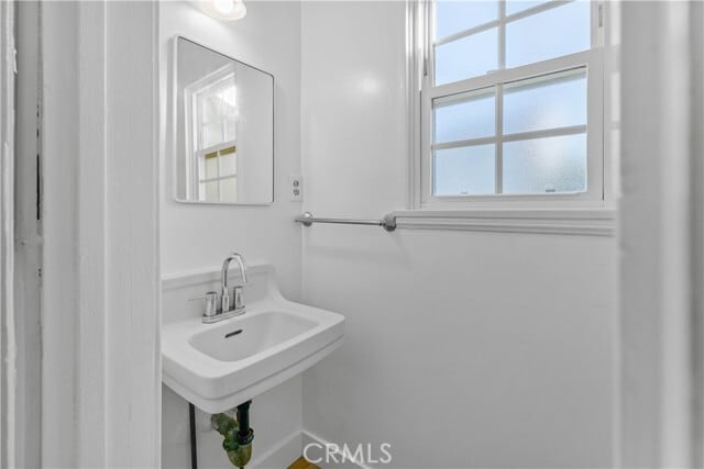 Building Photo - 1144 Evergreen St