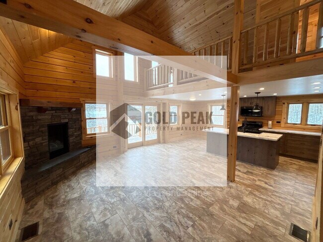 Building Photo - 33181 Wenatchi Trail