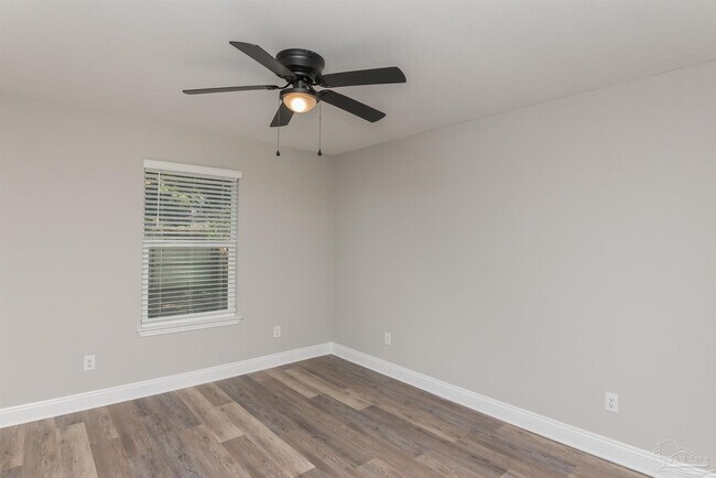 Building Photo - 245 Cary Memorial Dr