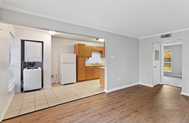 Building Photo - 3148 Wyoming St