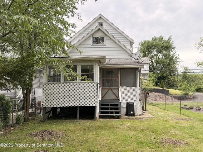 Building Photo - 2920 Marvine Ave