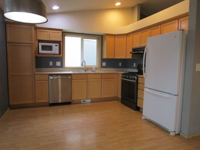 Building Photo - 1269 Arrezo Dr