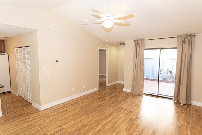 Building Photo - 13391 Broadhurst Loop