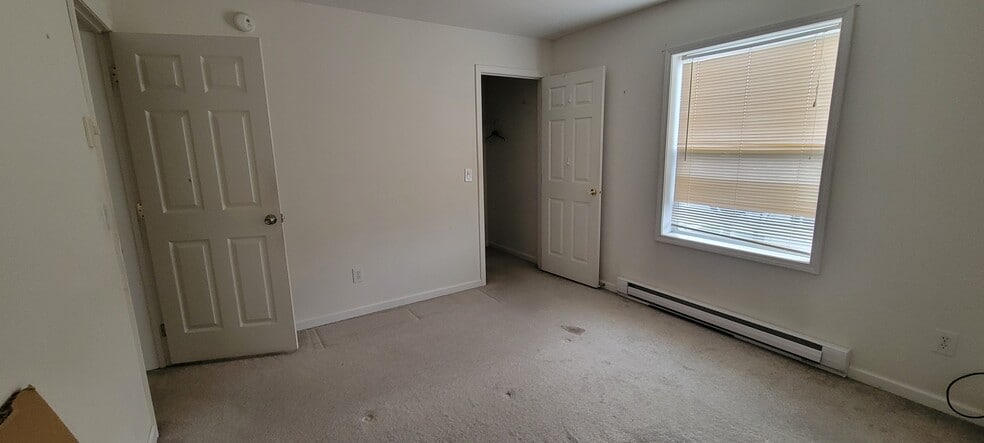 1st Bedroom - 2010 Grammercy Ave