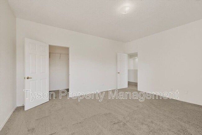 Building Photo - 1840 Bold Ruler St