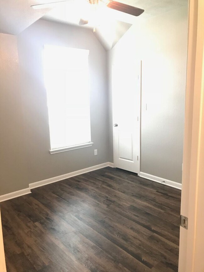 Building Photo - 4108 Summer Haze Ct