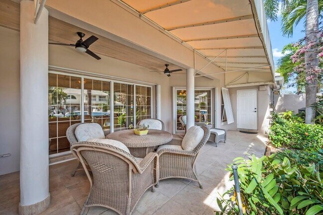 Building Photo - 14394 Cypress Island Ct