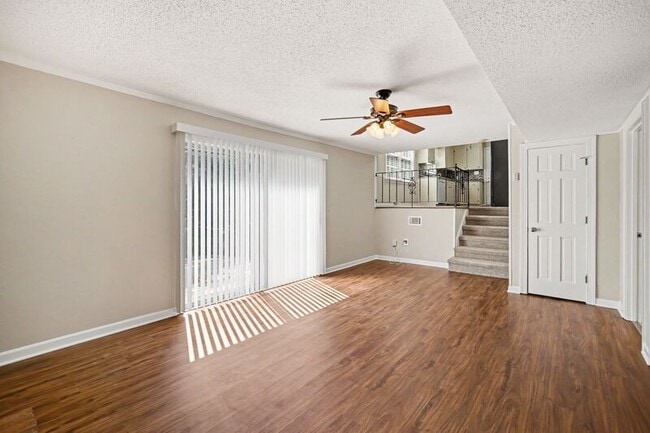 Building Photo - 8301 Nathanael Greene Ln