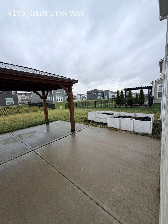 Building Photo - 4195 Risen Star Way