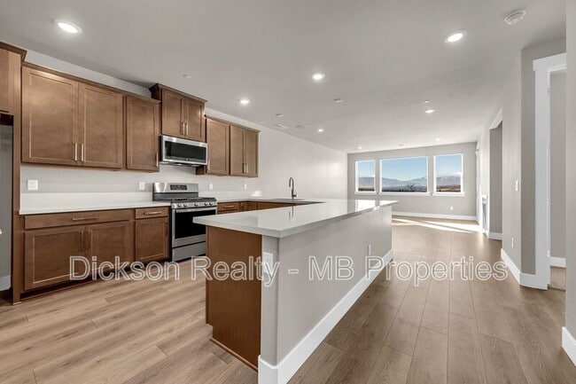 Building Photo - 3168 Orrizonte Ter