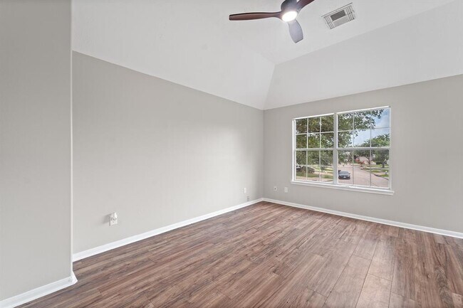 Building Photo - 7103 Biton Dr
