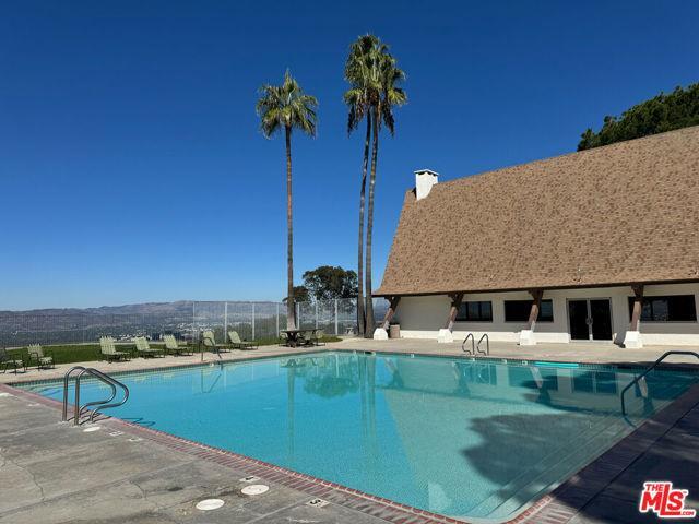 Building Photo - 102 Pawnee Ln