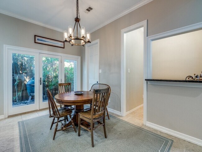 Building Photo - 4593 Adrian Way