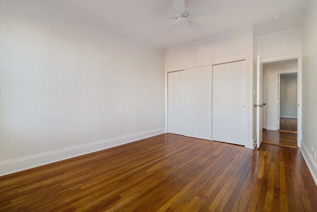 Building Photo - 321 Tappan St